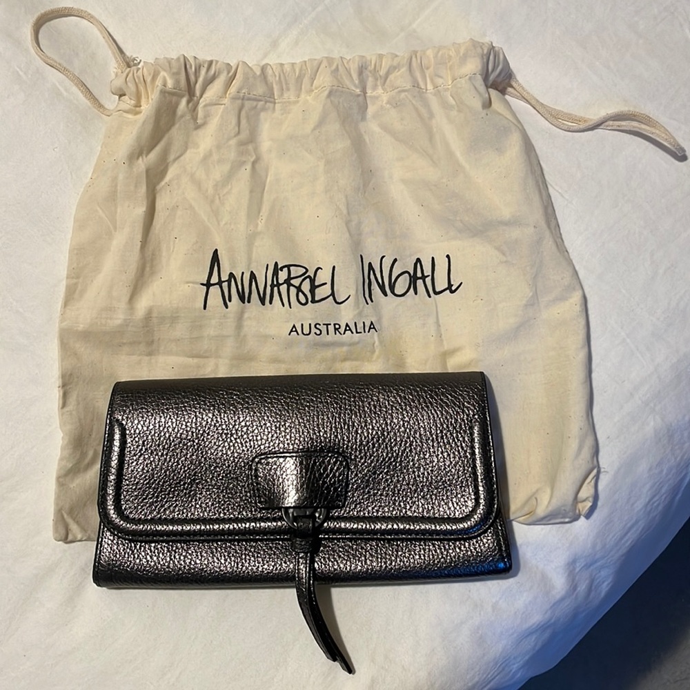 Annabel Collette Ingall clutch in Pewter